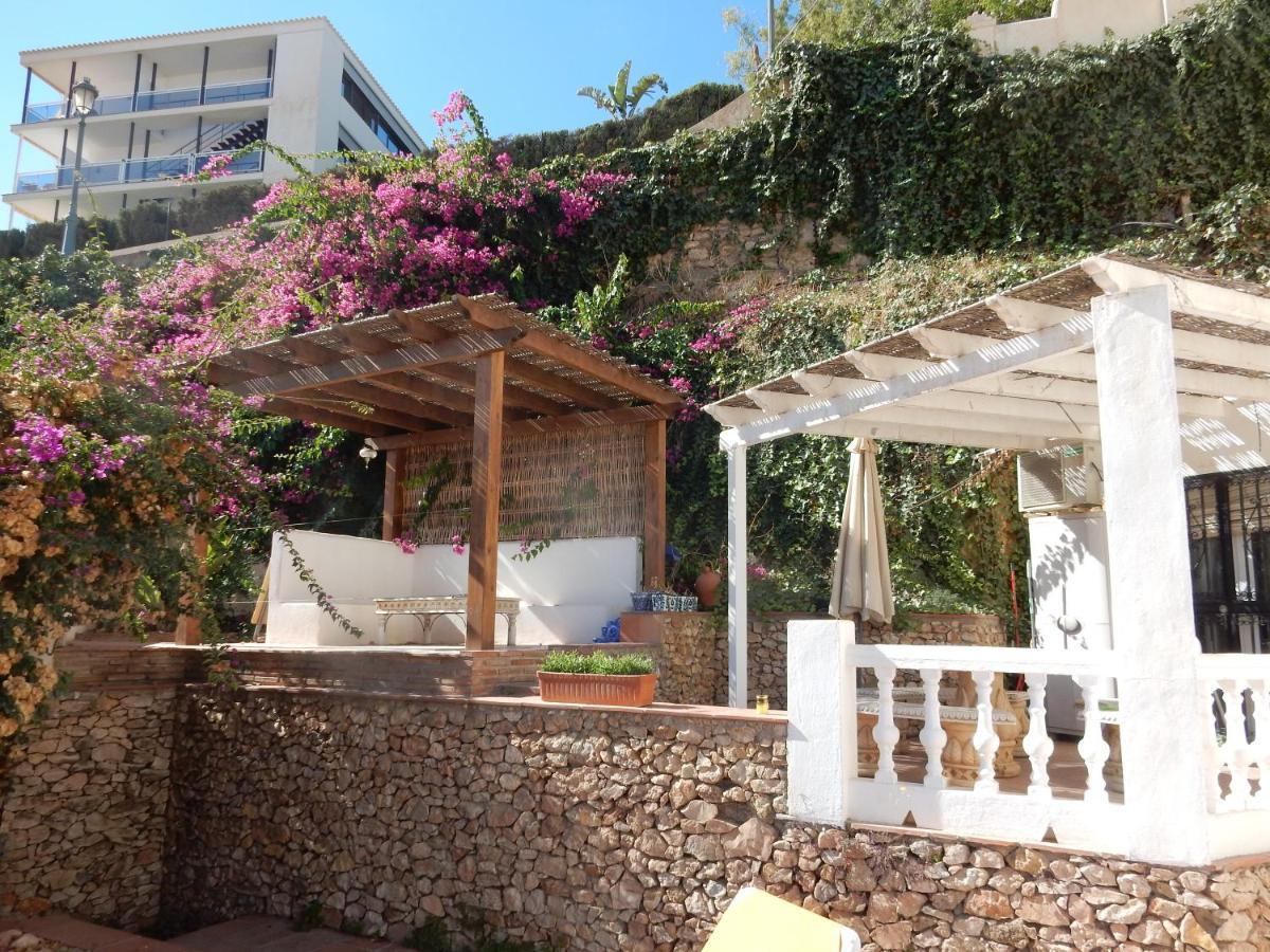 Beach Villa ,Nerja, Seaview, Pool, 3 Bedrooms, Huge Terrace And Garden Exterior photo